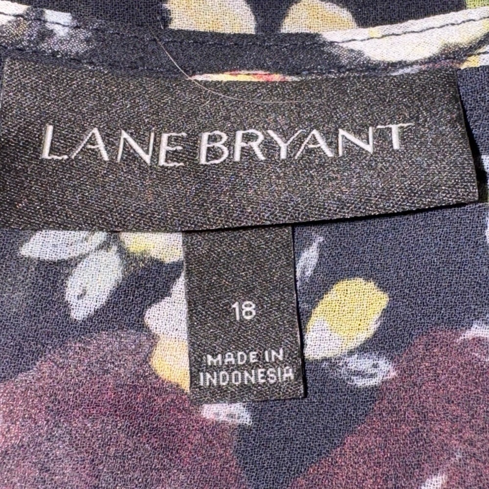 Lane Bryant 18 1X Shirt Top Navy Blue Floral Long Sleeve Keyhole Scoop Neck - Picture 6 of 8
